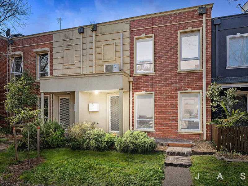 16 Birch Lane, Kensington, Vic 3031