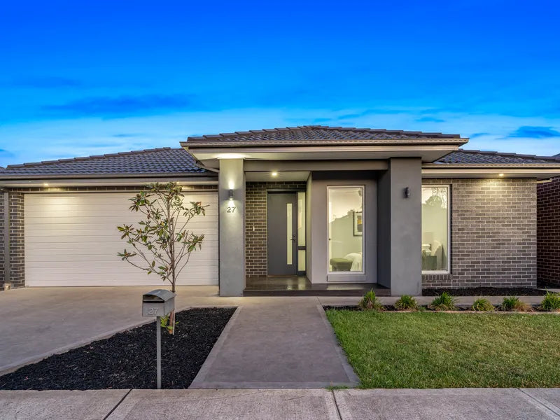 27 Cardamon Avenue, Mickleham, Vic 3064