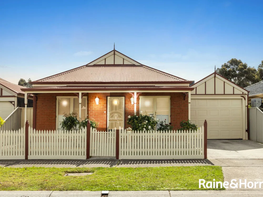 22 Cleland Way, Caroline Springs, Vic 3023