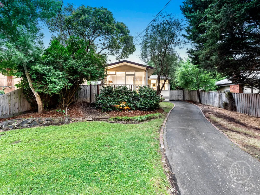 111 Pitt Street, Eltham, Vic 3095