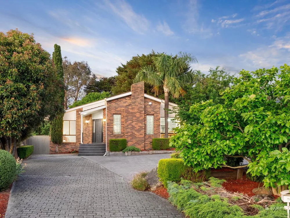7 Winga Place, St Helena 3088