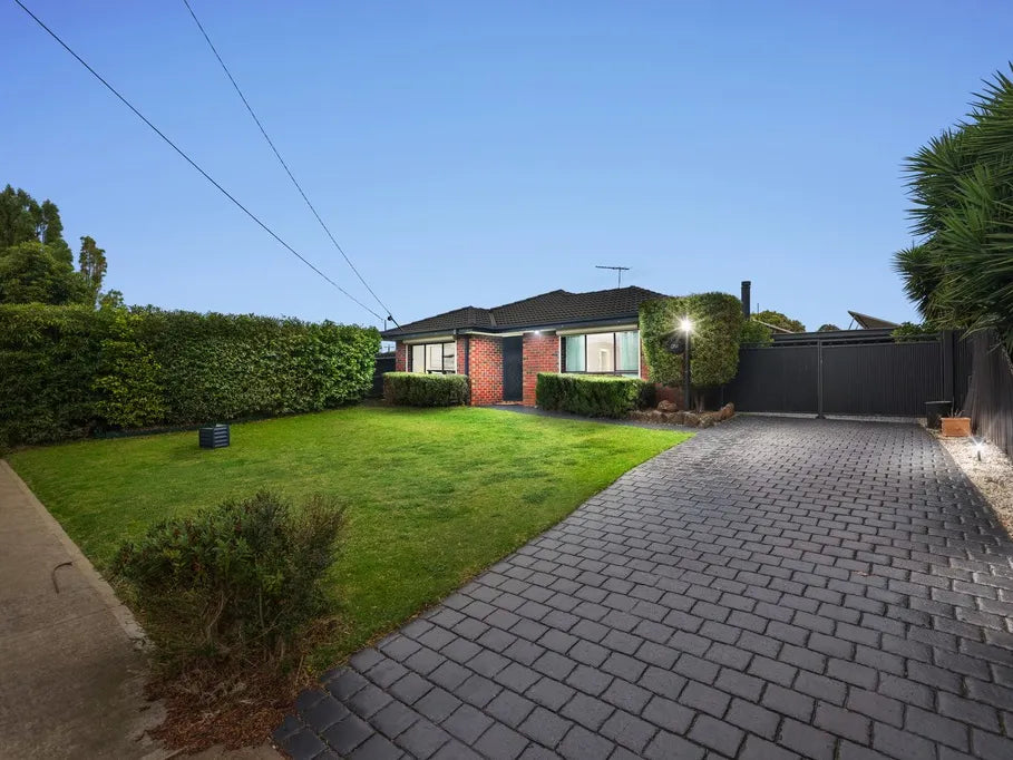 1 Queensbury Way Werribee, VIC 3030