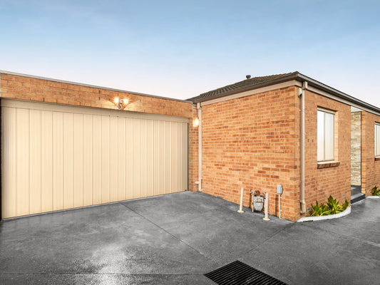 2/2 Manoon Road, Clayton South, Vic 3169