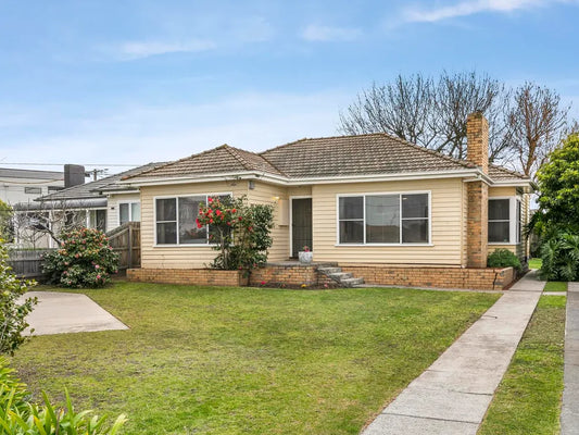 4 Josephine Street, Oak Park, Vic 3046