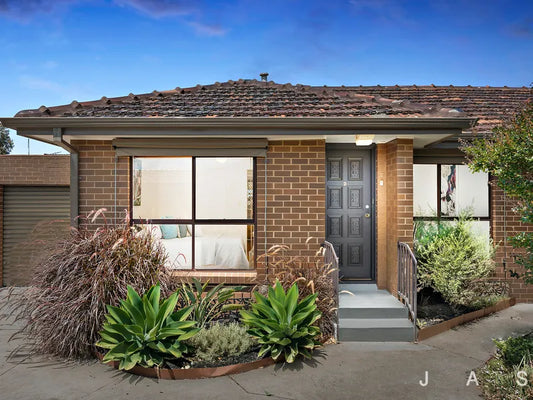 2/98 Saltley Street, South Kingsville